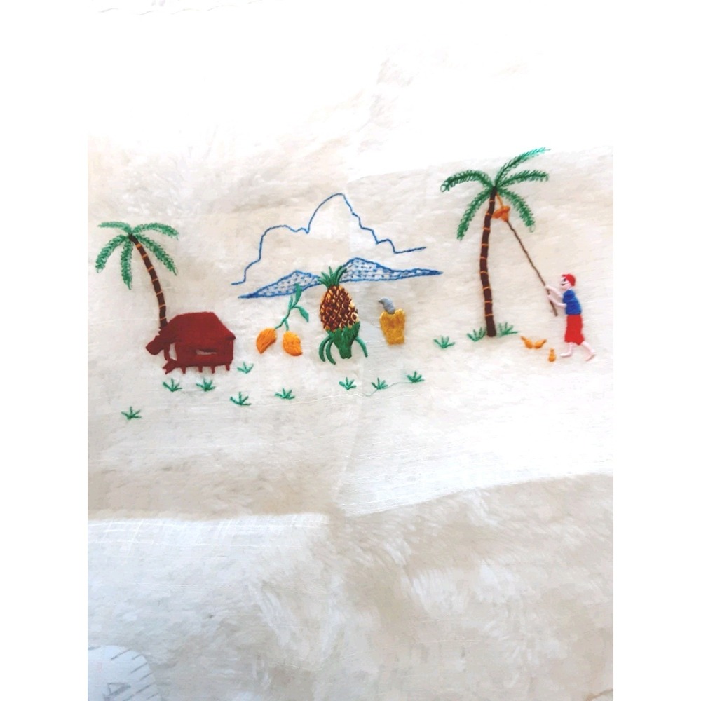 Vintage Set Linens Napkins Sheer Coconut Fruit Island Embroidery Scalloped Edge